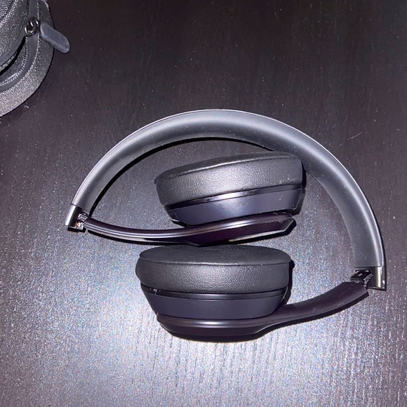 Beats solo 3 - Picture 1 of 5